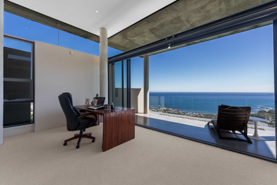 3 Bedroom Property for Sale in Camps Bay Western Cape